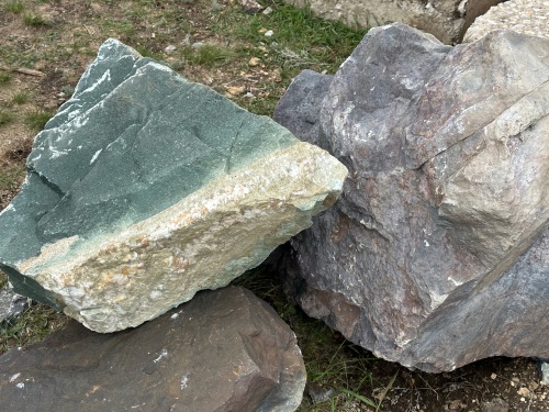 Камни для ландшафтного дизайна зелёные 10-60 килограмм купить в Одинцово