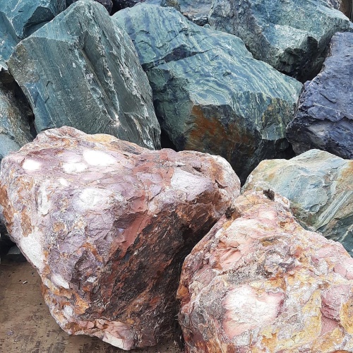 Ландшафтные глыбы красно-фиолетовые 200-1000 килограмм купить в Одинцово