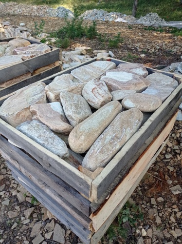 Златолит жёлтый, жёлто-зелёный глыбки и валуны для ланшафтного дизайна купить в Одинцово