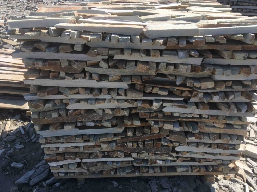 Горбушка златолит золотистый для облицовки купить в Одинцово