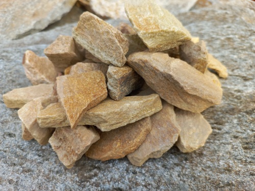 Златолит жёлтый декоративная каменная крошка купить в Одинцово